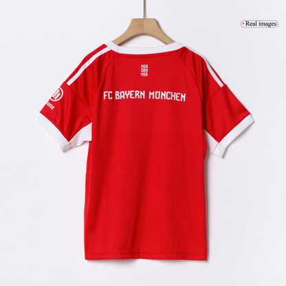 Dziecięcy zestaw piłkarski Bayern Monachium 2025/26 domowy - Kibula