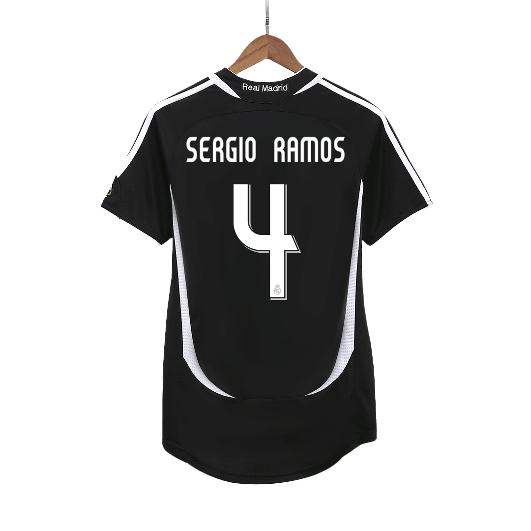 Koszulka piłkarska retro Real Madryt 2006/07 wyjazdowa SERGIO RAMOS #4