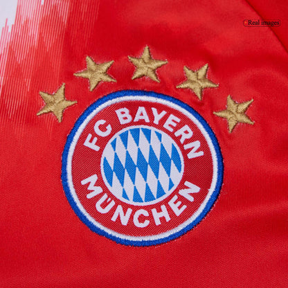Dziecięcy zestaw piłkarski Bayern Monachium 2025/26 domowy - Kibula