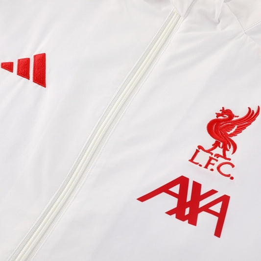 Kurtka przeciwwiatrowa Liverpool 2025/26 biała
