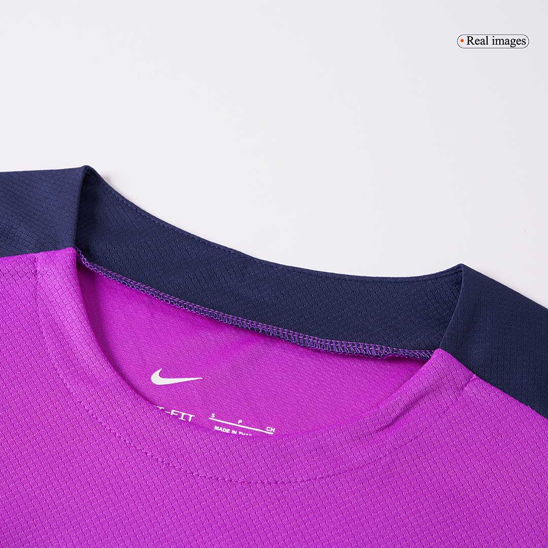 Koszulka piłkarska FC Barcelona 2025/26 przedmeczowa fioletowa - Kibula