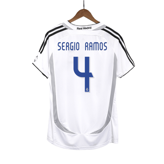 Koszulka piłkarska retro Real Madryt 2006/07 domowa SERGIO RAMOS #4